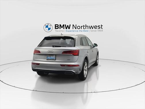 2022 Audi Q5 45 S line Premium Plus
