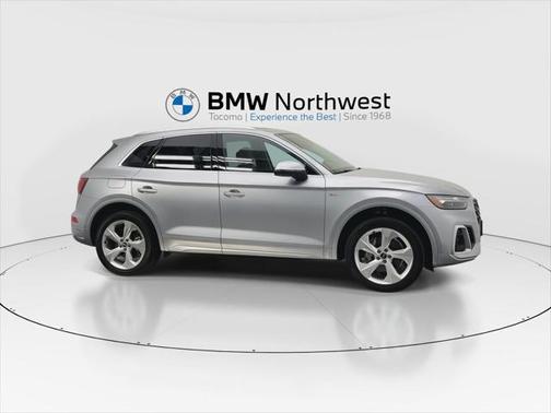 2022 Audi Q5 45 S line Premium Plus