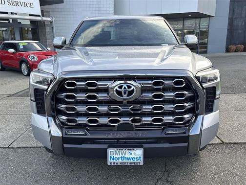 2024 Toyota Tundra Hybrid Platinum