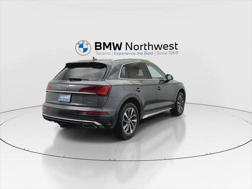 2022 Audi Q5 45 S line Premium Plus