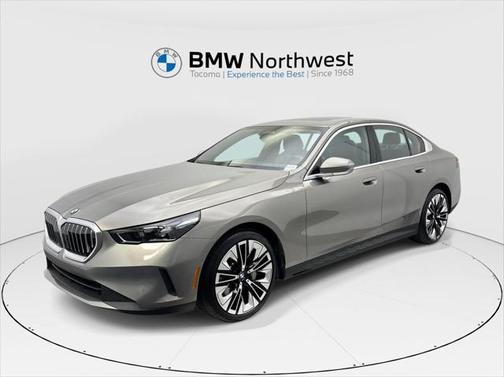2024 BMW 530 i xDrive