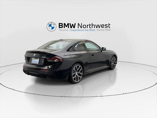 2024 BMW 230 i xDrive