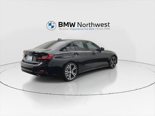 2022 BMW 330 330i