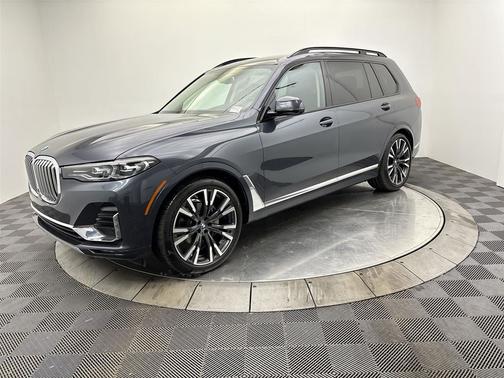 Arctic Gray Metallic 2020 BMW X7 xDrive40i