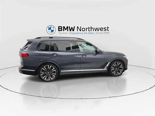 Arctic Gray Metallic 2020 BMW X7 xDrive40i