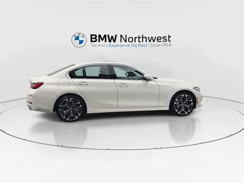 2025 BMW 330 xDrive