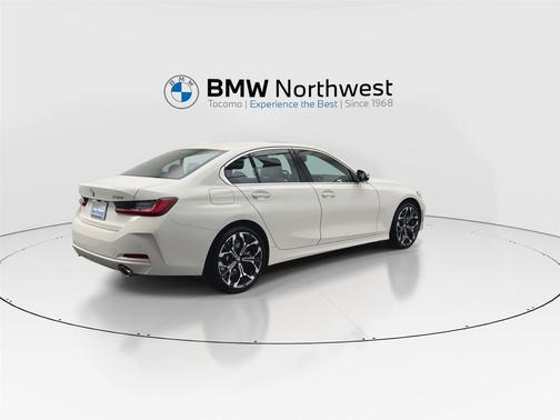2025 BMW 330 xDrive