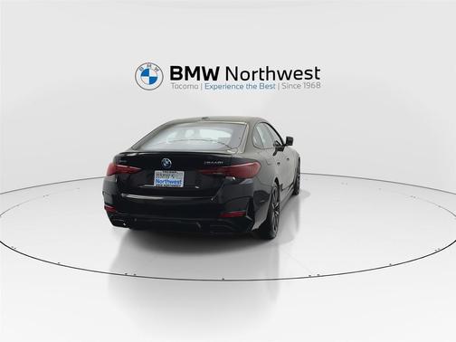 2025 BMW M440 i xDrive