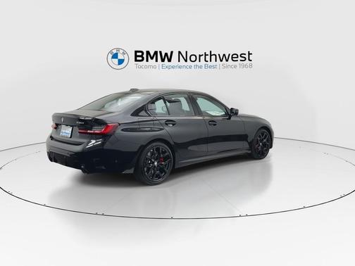 2025 BMW 330 i xDrive