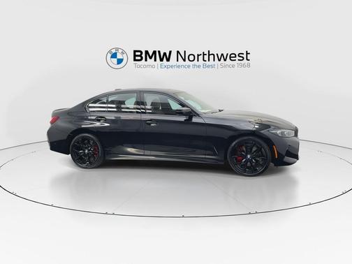 2025 BMW 330 i xDrive