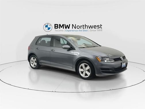 2017 Volkswagen Golf TSI Wolfsburg Edition 4-Door