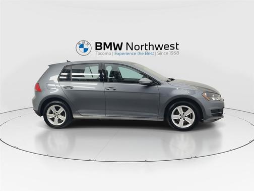 2017 Volkswagen Golf TSI Wolfsburg Edition 4-Door