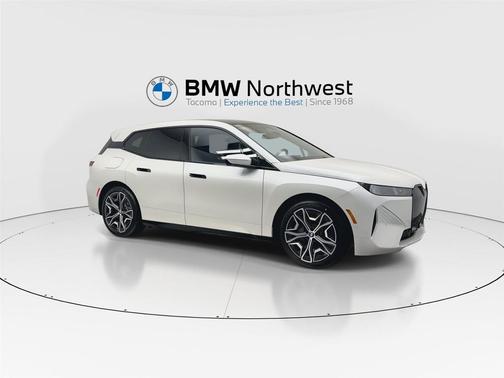 2026 BMW iX xDrive60