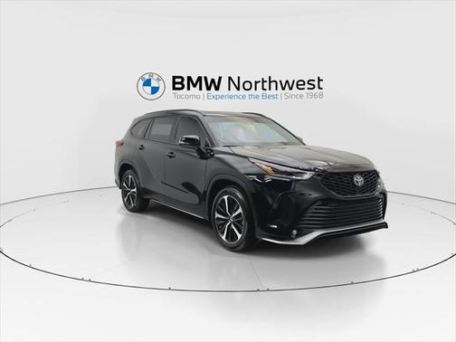 2022 Toyota Highlander XSE