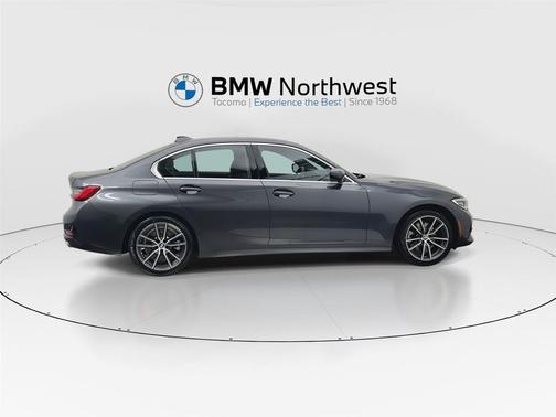 2021 BMW 330 xDrive