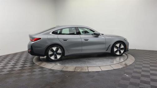 Skyscraper Grey Metallic 2025 BMW i4 Gran Coupe xDrive40