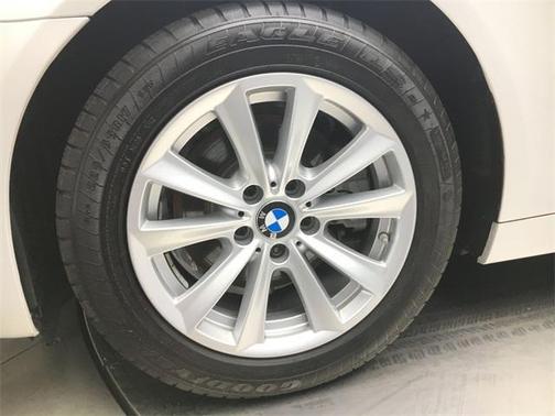 2015 BMW 528 528i