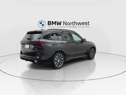Black Sapphire Metallic 2026 BMW X5 PHEV xDrive50e