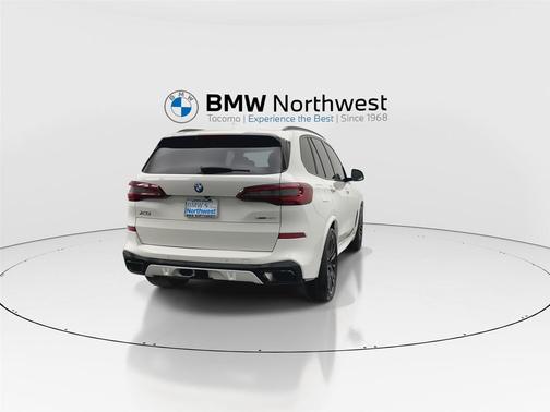Alpine White 2023 BMW X5 xDrive40i