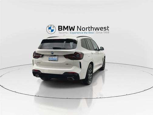 2023 BMW X3 xDrive30i
