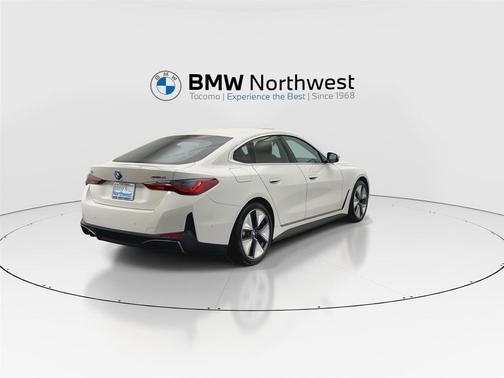 Alpine White 2026 BMW i4 Gran Coupe xDrive40