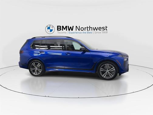 2026 BMW X7 M60i