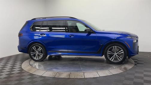 2026 BMW X7 M60i