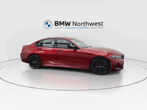 2025 BMW 330 i xDrive