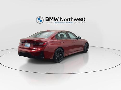2025 BMW 330 i xDrive