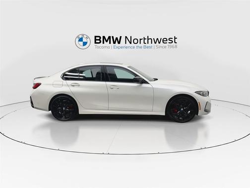 2026 BMW 330 xDrive NA