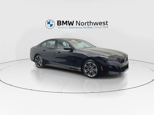 2025 BMW 530 i xDrive