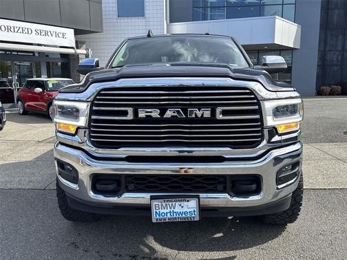 2022 RAM 2500 Laramie Crew Cab 4x4 6'4' Box