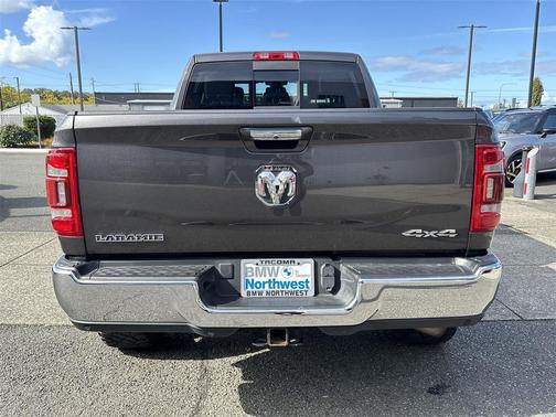 2022 RAM 2500 Laramie Crew Cab 4x4 6'4' Box