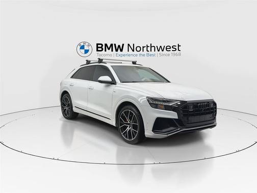 2021 Audi Q8 55 Premium Plus