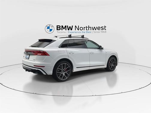 2021 Audi Q8 55 Premium Plus