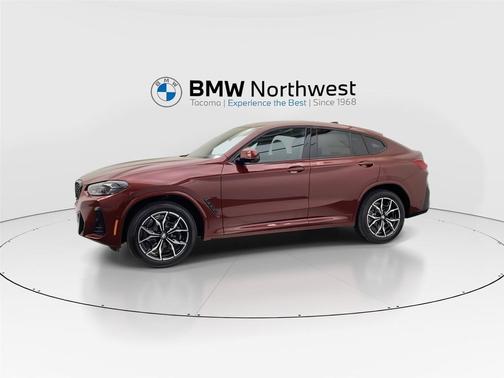 2025 BMW X4 xDrive30i