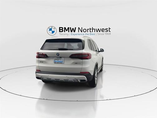 2023 BMW X5 PHEV xDrive45e