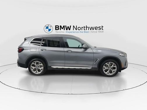 Skyscraper Grey Metallic 2024 BMW X3 xDrive30i