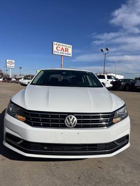 2016 Volkswagen Passat 1.8T SE w/Technology