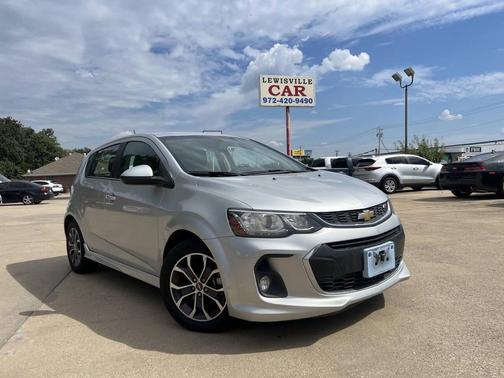 2017 Chevrolet Sonic LT