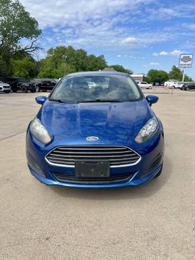 Lightning Blue Metallic 2019 Ford Fiesta SE