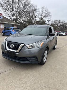 2020 Nissan Kicks S