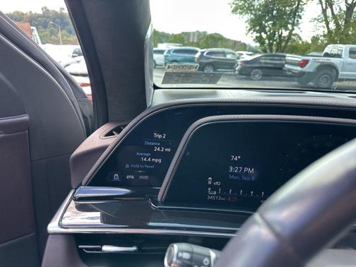 2023 Cadillac Escalade Premium Luxury Platinum