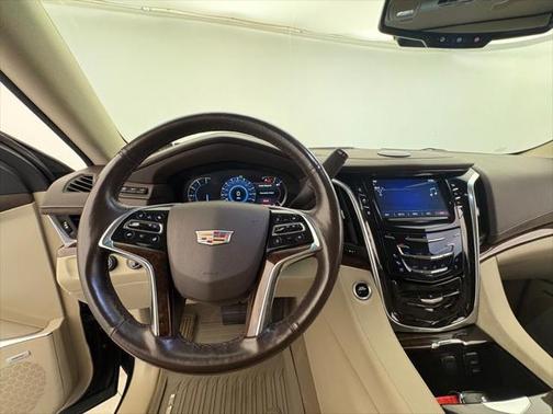 2016 Cadillac Escalade Luxury