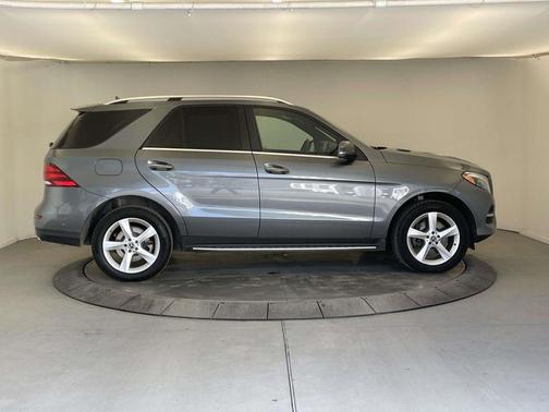 2019 Mercedes-Benz GLE 400 Base 4MATIC