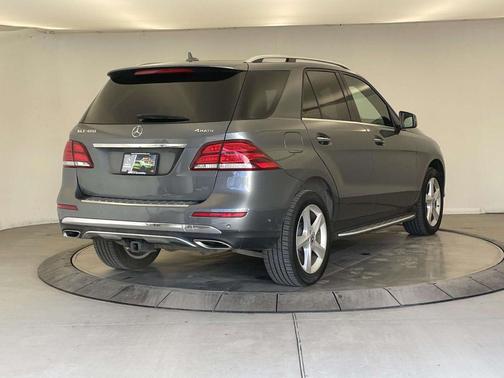 2019 Mercedes-Benz GLE 400 Base 4MATIC