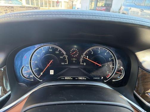 2018 BMW 750 i xDrive