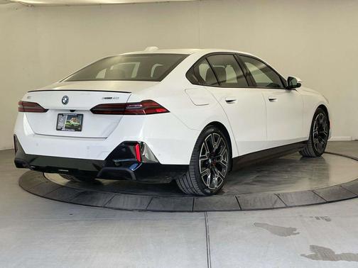 2026 BMW i5 xDrive40