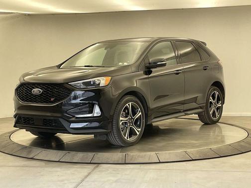 2021 Ford Edge ST