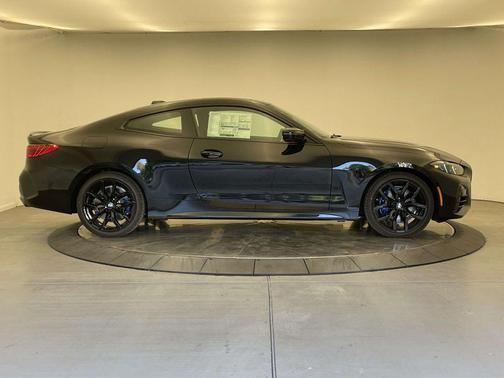 2026 BMW M440 i xDrive